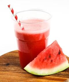 Summer Special Drink: ਤਰਬੂਜ ਅਤੇ ਦੁੱਧ ਦੇ ਨਾਲ ਬਣਾਓ ਇਹ ਖਾਸ ਸ਼ਰਬਤ, ਖੂਬ ਪਸੰਦ ਆਵੇਗਾ ਤਰੋਤਾਜ਼ਾ ਕਰਨ ਵਾਲਾ ਇਹ ਡਰਿੰਕ