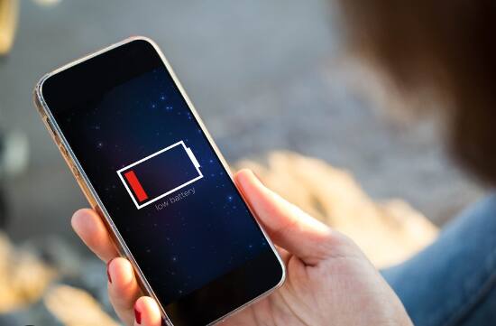 Does the phone battery drain faster in the summer read more information Tech Knowledge: ਕੀ ਗਰਮੀਆਂ 'ਚ ਫੋਨ ਦੀ ਬੈਟਰੀ ਤੇਜ਼ੀ ਨਾਲ ਹੁੰਦੀ ਹੈ ਖਤਮ? ਕਈ ਸਾਰੇ ਲੋਕ ਸੱਚਾਈ ਤੋਂ ਨੇ ਅਣਜਾਣ