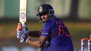 ਆਈਪੀਐਲ ਦੇ ਇਸ ਸੀਜ਼ਨ ਵਿੱਚ, ਮੁੰਬਈ ਇੰਡੀਅਨਜ਼ ਨੇ ਤੀਜੀ ਵਾਰ 200 ਜਾਂ ਇਸ ਤੋਂ ਵੱਧ ਦੇ ਟੀਚੇ ਦਾ ਸਫਲਤਾਪੂਰਵਕ ਪਿੱਛਾ ਕੀਤਾ। ਮੁੰਬਈ ਇਕ ਸੀਜ਼ਨ 'ਚ 3 ਵਾਰ ਅਜਿਹਾ ਕਾਰਨਾਮਾ ਕਰਨ ਵਾਲੀ ਪਹਿਲੀ ਟੀਮ ਬਣ ਗਈ ਹੈ। ਇਸ ਤੋਂ ਪਹਿਲਾਂ ਪੰਜਾਬ ਨੇ ਇਹ ਕਾਰਨਾਮਾ ਸਾਲ 2014 ਅਤੇ ਚੇਨਈ ਨੇ ਸਾਲ 2018 ਵਿੱਚ ਦੋ ਵਾਰ ਕੀਤਾ ਸੀ।