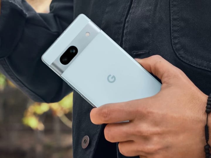 Google Pixel 7A price revealed before launch check offers specs and other details Google Pixel 7a की कीमत लॉन्च से पहले रिवील, इस कीमत पर मिलेगा ये फोन, स्पेक्स भी जानिए
