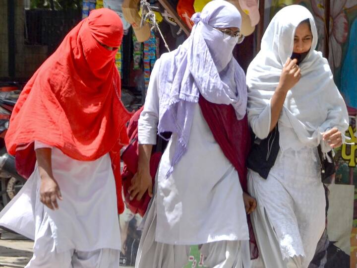 Delhi Weather Today: दिल्ली वाले झुलसाने वाली गर्मी झेलने के लिए रहें तैयार, 5 दिनों में पारा 42 डिग्री तक पहुंचने के आसार Delhi Weather Today Update 10 May 2023 IMD forecast heatwave and Strong winds Delhi Weather Today: दिल्ली वाले झुलसाने वाली गर्मी झेलने के लिए रहें तैयार, 5 दिनों में पारा 42 डिग्री तक पहुंचने के आसार