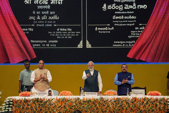 Since that time, May 11 has become National Technology Day. It is commemorated with a new and varied theme every year. 'School to Startups- Igniting Young Minds to Innovate' is the theme for this year. (Image Source: PTI)