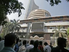 Stock Market: Sensex, Nifty Turn Flat Amid Volatility; IT Lead, Pharma Dips. L&T, Dr Reddy's Drag