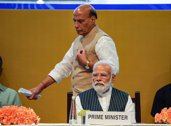 Today’s programme had a special objective on Atal Innovation Mission (AIM). The AIM Pavilion will feature numerous innovative projects as well as provide an opportunity for visitors to see live tinkering sessions, witness outstanding innovations, engage in tinkering activities, and showcase products by start-ups. (Image Source: PTI)