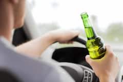 Drink & Drive: ड्रिंक एंड ड्राइव करते पकड़े गये तो कटेगा इतने रुपये का चालान, क्या हो सकती है जेल?