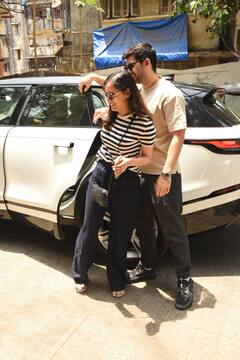 Karan-Drisha Photo: अपनी होने वाली दुल्हनियां के साथ लंच डेट पर पहुंचे करण, बाहों में बाहें डालकर दिए पैपराजी को पोज