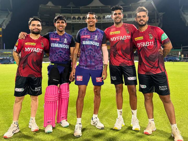 KKR vs RR, IPL 2023: ఈడెన్‌లో కోల్‌కతా, రాజస్థాన్‌ తలపడుతున్నాయి. ఈ మ్యాచులో గెలిచేందుకు రెండు జట్ల ఆటగాళ్లు కఠోరంగా ప్రాక్టీస్‌ చేశారు. ఫొటోలకు పోజులిచ్చారు.