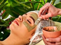 Skin Care Tips: त्वचेचा काळपटपणा घालवायचाय? तर घरच्या घरी तयार करा 'हे' फेस पॅक!