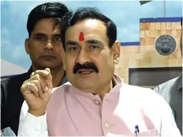 Gita Press controversy Narottam Mishra targeted Congress and Jairam Ramesh MP News Gita Press: गीता प्रेस पर विवाद के बीच नरोत्तम मिश्रा का बड़ा बयान, कहा- 'कांग्रेस को इसलिए पीड़ा क्योंकि...'