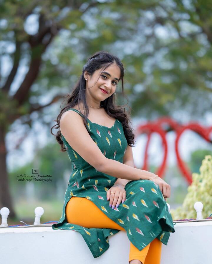 అప్పట్నించి మరింతగా క్రేజ్ పెంచుకుంది.