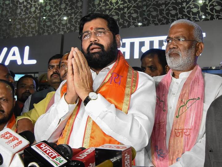 Maharashtra Shiv Sena VS Sena Supreme Court Verdict Top Quotes Uddhav Thackeray Eknath Shinde Governor 'Erred' But 'Thackeray Did Not Face Floor Test': Supreme Court Top Quotes On Sena Vs Sena