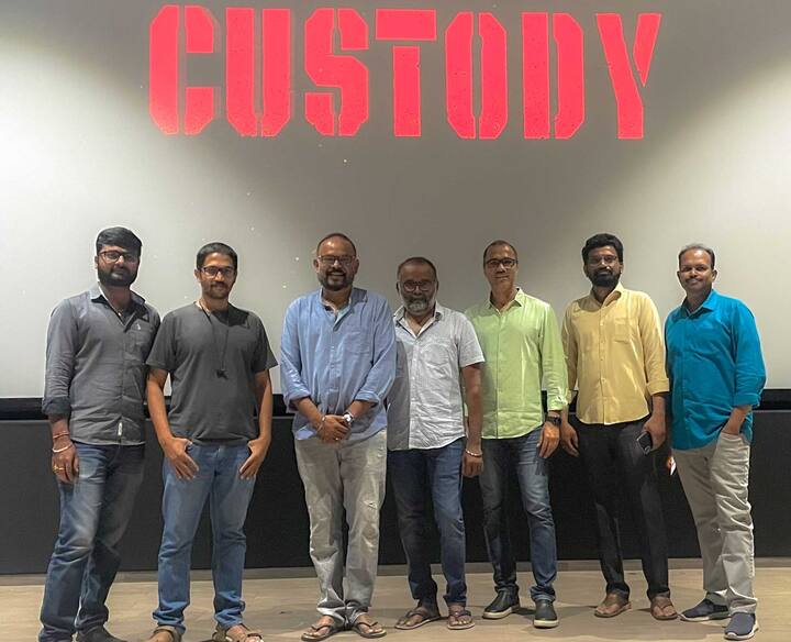 இதை கவனித்த வெங்கட் பிரபு, கஸ்டடி நயட்டு படத்தின் ரீமேக் இல்லையெனவும் நாளை படம் வெளியானப் பின் நீங்களே பார்த்துத் தெரிந்துகொள்வீர்கள் எனவும் கூறியுள்ளார்.
