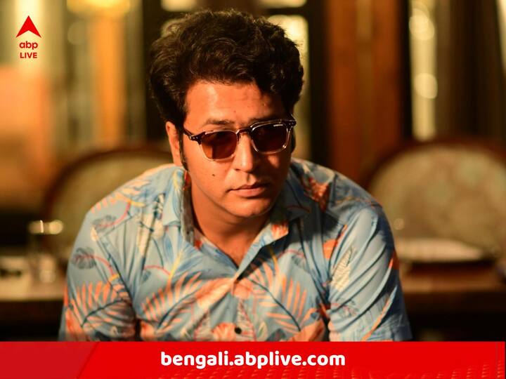 সৌমিক হালদার পরিচালিত 'আবার বিবাহ অভিযান' মূলত তাইল্যান্ডের প্রেক্ষাপটে তৈরি। স্ত্রীয়েদের কবল থেকে কিছুদিনের জন্য রেহাই পেতে তাইল্যান্ড পাড়ি দেবেন তিন পুরুষ।