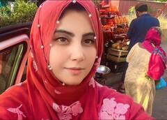 ये Pakistani Girl कौन है? दिल्ली पुलिस पर 1 ट्वीट कर बटोरी सुर्खियां, इंटरनेट पर खोज रहे लोग, देखें PHOTOS