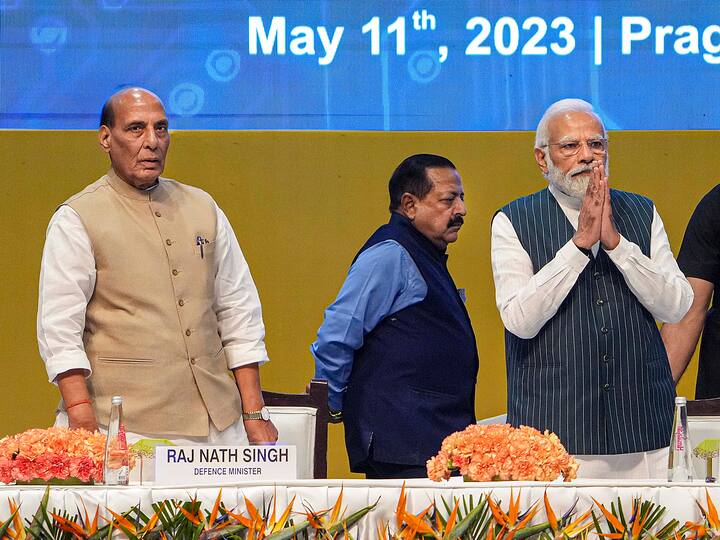 During the programme, the Prime Minister also inaugurated the Expo showcasing scientific & technological advancements made in India in the recent past and also took a walk-through. Additionally, he also released a commemorative stamp and coin on the occasion. (Image Source: PTI)