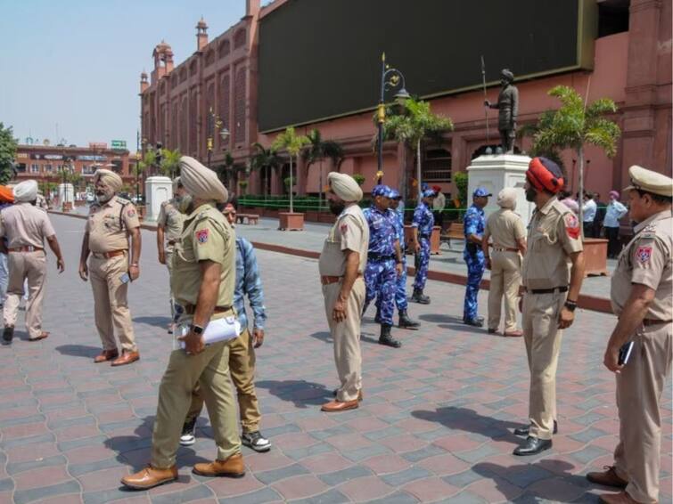 Third Blast Near Golden Temple In A Week, 5 Arrested, Know Details Golden Temple:గోల్డెన్ టెంపుల్‌కి సమీపంలో మళ్లీ పేలుడు, ఐదుగురి అరెస్ట్