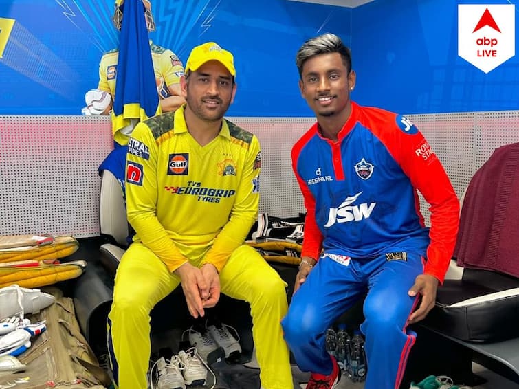 IPL 2023: Delhi Capitals wicketkeeper Abhishek Porel gets tips from MS Dhoni IPL 2023: ছোটবেলার নায়কই এখন প্রতিপক্ষ! ধোনির কাছে পরামর্শ পেয়ে উচ্ছ্বসিত চন্দননগরের ক্রিকেটার
