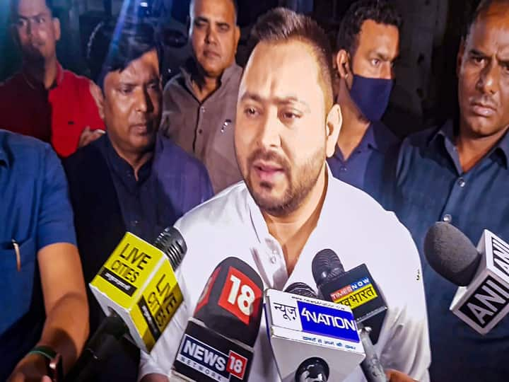 RJD leader Tejashwi Yadav attacked BJP PM Narendra Modi regarding Karnataka assembly elections 2023 Karnataka Elections 2023: कर्नाटक चुनाव पर मोदी सरकार को तेजस्वी यादव का दो टूक- 'भगवान बजरंग बली बीजेपी से...' 