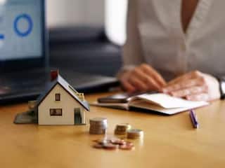Property Rights: বাবার সম্পত্তি দাবি করতে পারে মেয়ে ? কী বলছে আইন
