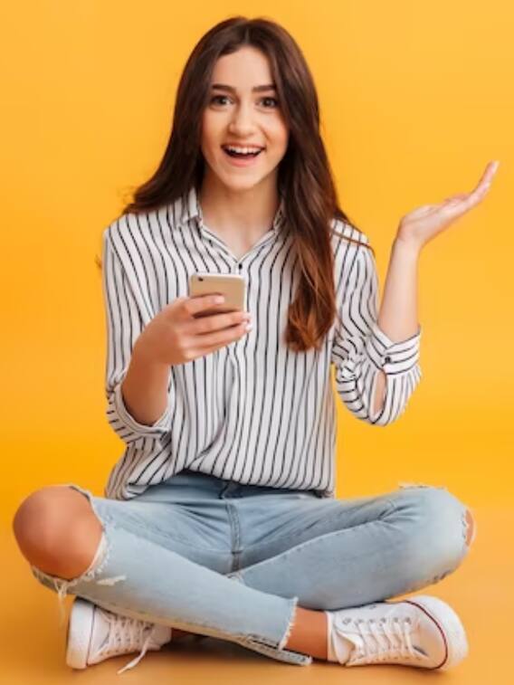 क्या है नोमोफोबिया? जानिए इसके लक्षण