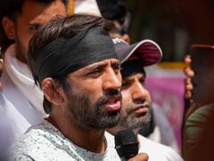 ‘हमारे फोन नंबर किए जा रहे ट्रैक’, जंतर मंतर पर प्रदर्शन कर रहे पहलवान बजरंग पुनिया ने लगाया आरोप