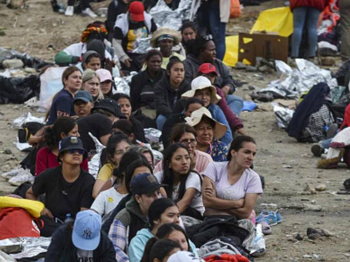 Migrants waiting here said, they are very tired and hungry and they have been here for six days. They were requesting President Biden to help them. (Source: Getty)