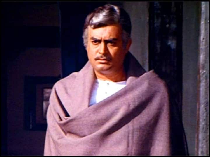 अगर ये दिग्गज हां कह देता तो 'शोले' में 'ठाकुर' नहीं बन पाते संजीव कुमार, जानें कौन है वो एक्टर? Dilip Kumar Was the First Choice Sholay the Roll of Thakur Not Sanjeev Kumar Know About Full Trivia अगर ये दिग्गज हां कह देता तो 'शोले' में 'ठाकुर' नहीं बन पाते संजीव कुमार, जानें कौन है वो एक्टर?