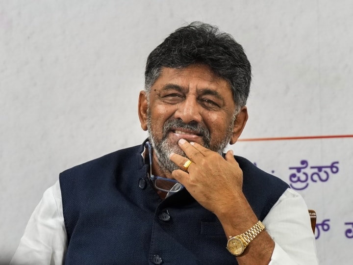 Karnataka Election Results Congress President DK Shivakumar scored a victory defeating BJP in Kanakapura seat Karnataka Election Results: कर्नाटक कांग्रेस अध्यक्ष डीके शिवकुमार ने लगाया जीत का चौका, कनकपुरा सीट पर बीजेपी को हराया