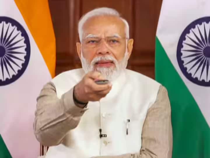 PM Modi In Gujarat Today Dropout Rate In Gujarat Has Reduced Due To Hardwork Of Teachers Gandhinagar PM Modi Launches Projects Worth 4,400 Cr In Gujarat, Hails Teachers For Reduction In Students Dropout Rate