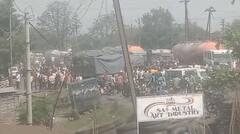 लग्नासाठी सामान आणण्यासाठी गेलेल्या पाहुण्यांवर  काळाचा घाला,   कुटुंबियांचा रस्त्यावर टाहो... परिसरात हळहळ