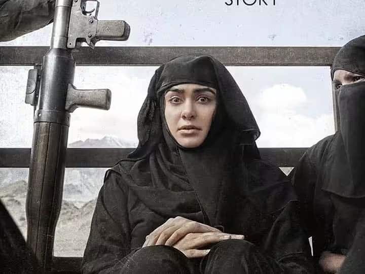 The Kerala Story Row: 'द केरला स्टोरी' के बैन पर सुप्रीम कोर्ट ने उठाया ये बड़ा कदम, 17 मई को होगी अगली सुनवाई The Kerala Story Supreme Court issues notice to West Bengal and Tamil Nadu govt next hearing on 17th may The Kerala Story Row: 'द केरला स्टोरी' के बैन पर सुप्रीम कोर्ट ने उठाया ये बड़ा कदम, 17 मई को होगी अगली सुनवाई