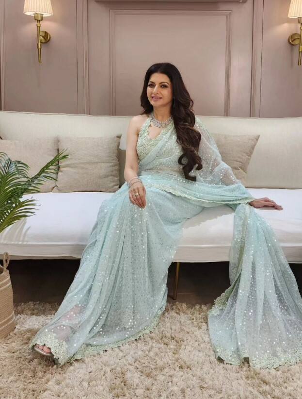 Bhagyashree PHOTO: બોલિવૂડ સુપરસ્ટાર સલમાન ખાનની સાથે ફિલ્મ ‘મેને પ્યાર કિયા’થી જાણીતી થયેલ એક્ટ્રેસ ભાગ્યશ્રીને કોણ ભૂલી શકે છે. તે તેના લુકને કારણે હંમેશા ચર્ચામાં રહે છે.