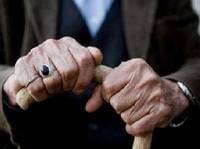 সিনিয়র সিটিজেন সেভিংস স্কিমে আছে এই ৫ অসুবিধা