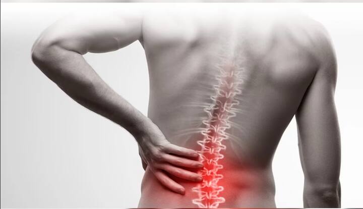 ਏਅਰ ਕੰਡੀਸ਼ਨਰ ਦੇ ਕਾਰਨ ਸਰੀਰ ਨੂੰ ਠੰਡਾ ਹੋਣ ਕਾਰਨ ਕਮਰ ਦਰਦ ਦੀ ਸਮੱਸਿਆ ਹੋ ਸਕਦੀ ਹੈ।