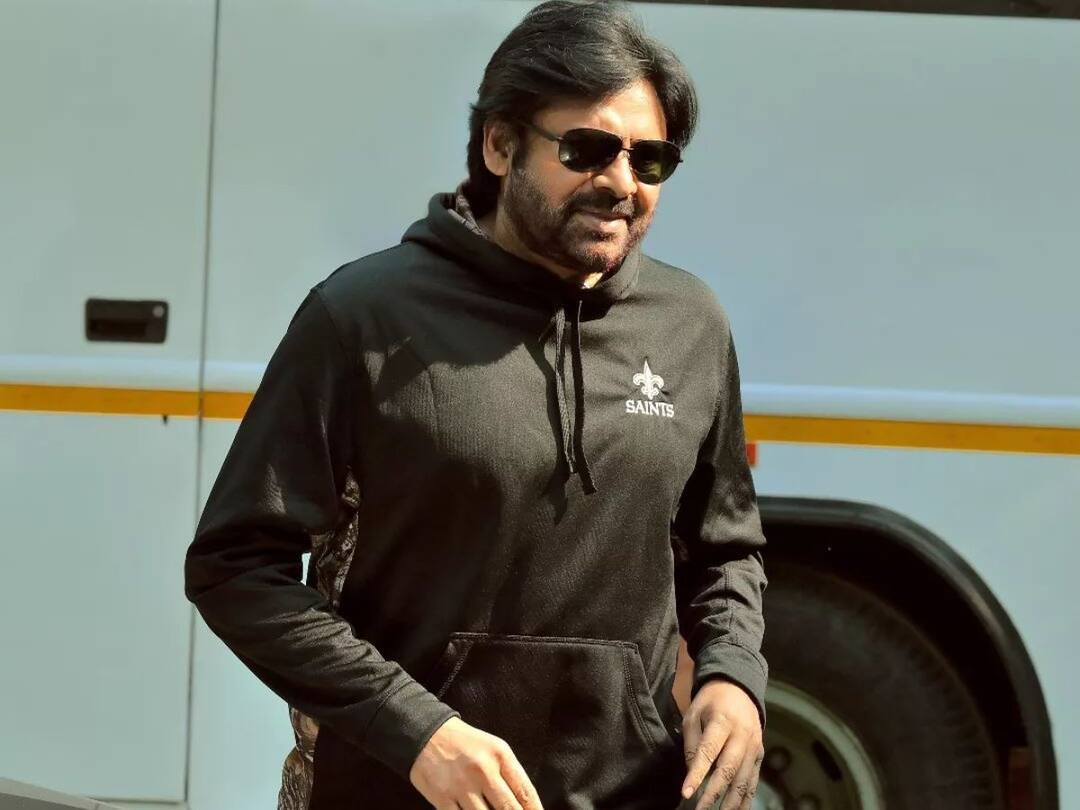 Pawan Kalyan sets 6 months deadline to complete HHVM, OG, Ustaad Bhagat Singh movies 6 నెలల్లోగా ఫినిష్ చేయాల్సిందే - ఎన్నికలు సమీపిస్తున్న వేళ పవర్ స్టార్ కీలక నిర్ణయం!