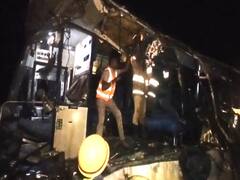 சீர்காழி அருகே டேங்கர் லாரி மீது அரசு  பேருந்து மோதல் - கோர விபத்தில் 4 பேர் உயிரிழப்பு