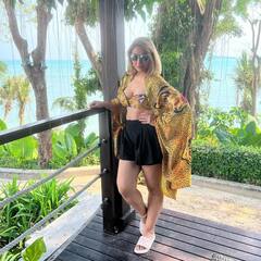 In Pics: 16 की उम्र में जुड़वा बच्चों की मां बनी थीं टीवी की ये ‘वेम्प’, आज पति से अलग जी रही ऐसी लाइफ