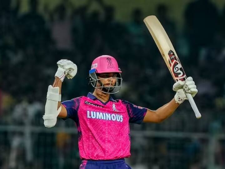 IPL: यशस्वी समेत 21 साल की उम्र में इन चार भारतीय बल्लेबाजों ने लगाया है शतक, एक को माना जाता टीम इंडिया का फ्यूचर कैप्टन rishabh pant yashasvi jaiswal manish pandey and devdutt padikkal scored ipl 100 at age of 21 IPL: यशस्वी समेत 21 साल की उम्र में इन चार भारतीय बल्लेबाजों ने लगाया है शतक, एक को माना जाता टीम इंडिया का फ्यूचर कैप्टन