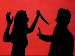 కత్తిపీటతో ప్రియుడి పీక కోసేసిన ప్రియురాలు, ఘోరం చూసి తల్లడిల్లిపోయిన తల్లి!