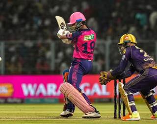KKR vs RR: Rajasthan Royals record biggest win of IPL 2023 in terms of balls remaining KKR vs RR: રાજસ્થાન રોયલ્સે 13.1 ઓવરમાં મેચ જીતીને પોતાના નામે કર્યો આ ખાસ રેકોર્ડ, મુંબઇ ઇન્ડિયન્સને છોડ્યુ પાછળ