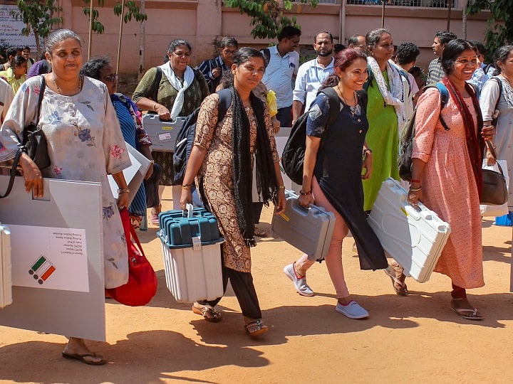 73 प्रतिशत से ज्यादा वोटिंग के क्या हैं मायने, कर्नाटक में बीजेपी सरकार आएगी या जाएगी? Know Meaning of more than 73 percent voting In Karnataka Why Effect BJP government abpp 73 प्रतिशत से ज्यादा वोटिंग के क्या हैं मायने, कर्नाटक में बीजेपी सरकार आएगी या जाएगी?