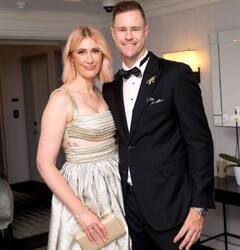 Photos:  ਬੇਹੱਦ ਖੂਬਸੂਰਤ ਹਨ ਮੁੰਬਈ ਇੰਡੀਅਨਜ਼ ਦੇ ਇਨ੍ਹਾਂ 5 ਖਿਡਾਰੀਆਂ ਦੀਆਂ ਪਤਨੀਆਂ ਹਨ, ਵੇਖੋ ਤਸਵੀਰਾਂ