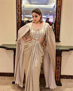 In Pics: 16 की उम्र में जुड़वा बच्चों की मां बनी थीं टीवी की ये ‘वेम्प’, आज पति से अलग जी रही ऐसी लाइफ