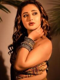 इस बीमारी की वजह से रश्मि ने कर लिया था खुद को नजरबंद