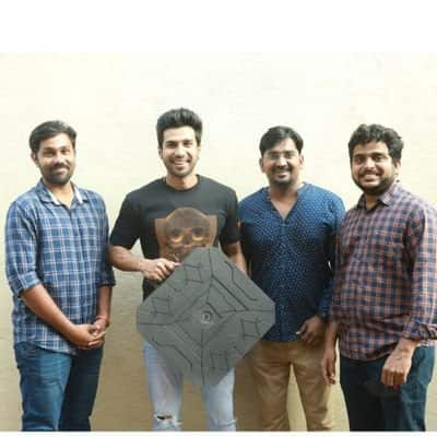 காலத்தை கடந்து செல்லும் ஹீரோ, தனது காதலியை கடந்த காலத்திற்கு அழைத்து செல்லும் காட்சி ரசிகர்களை வியக்க வைத்தது.