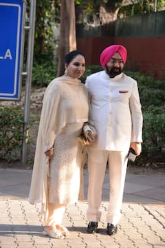 Priyanka Chopra से लेकर Bhagwant mann तक, परी-राघव की सगाई में पहुंचीं ये दिगज हस्तियां... देखिए पहली तस्वीर