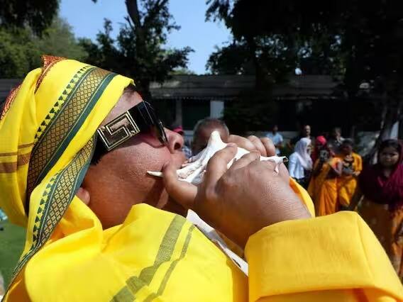 काँग्रेसने अपक्ष चार ते पाच अपक्ष संपर्कात असल्याचाही दावा केला आहे