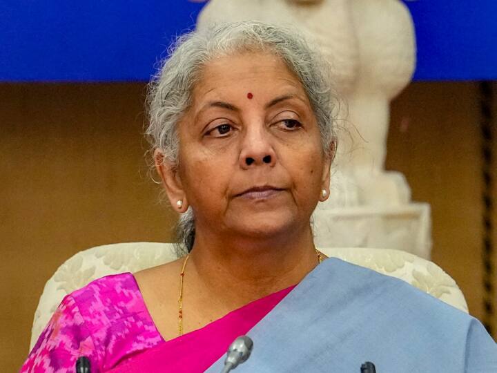 वित्त मंत्री निर्मला सीतारमन की अध्यक्षता में वित्तीय स्थिरता और विकास परिषद (Financial Stability and Development Council) की 27वीं बैठक हुई है. इस बैठक में बड़े फैसले लिए गए. (8 मई 2023)