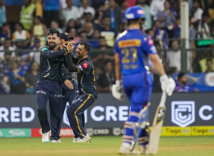 Most wickets in T20 cricket: Dwayne Bravo (615 wickets in 558 matches), Rashid Khan (551* wickets in 403 matches), Sunil Narine (485 wickets in 451 matches, Imran Tahir (469 wickets in 378 matches). | Statistics Courtesy: Cricbuzz