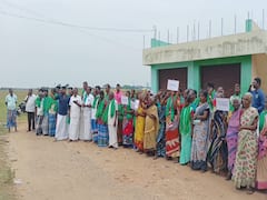 Mayiladuthurai: மதுக்கடைக்கு எதிராக திரண்ட கிராம மக்கள் - சீர்காழி அருகே பரபரப்பு